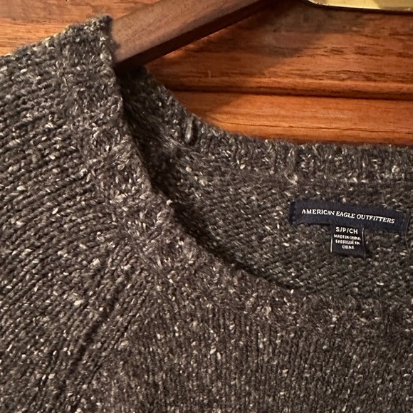AEO Charcoal Raglan Sweater S - Picture 4 of 11